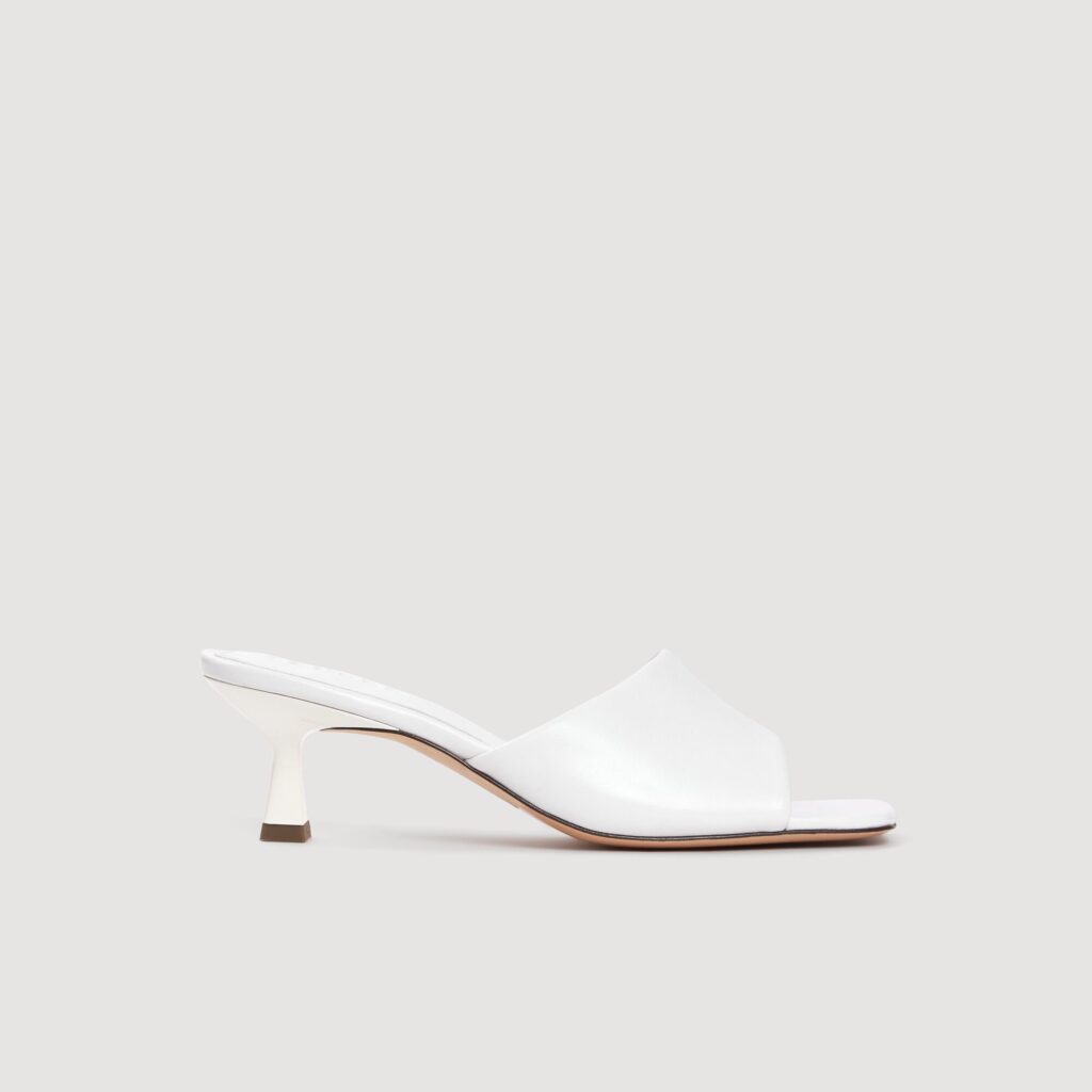 Mules à talon en cuir lisse