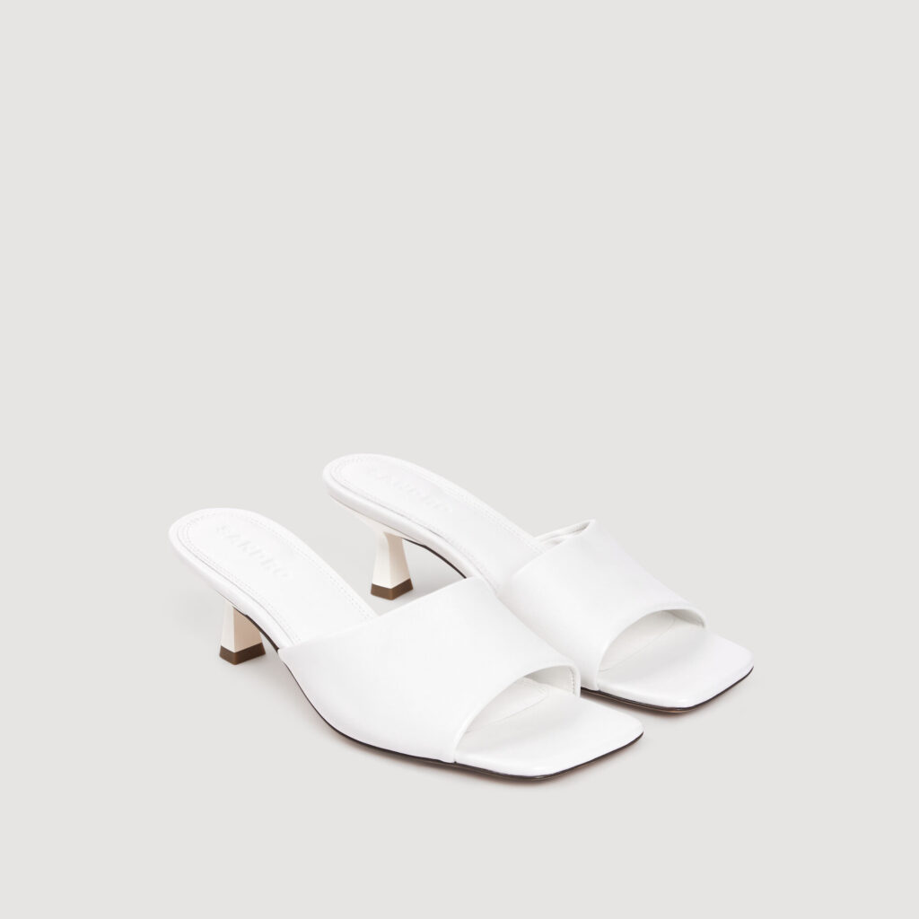 Mules à talon en cuir lisse