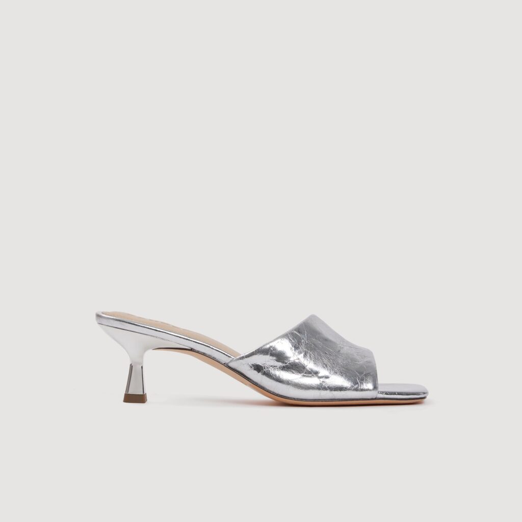 Mules à talon en cuir métallisé