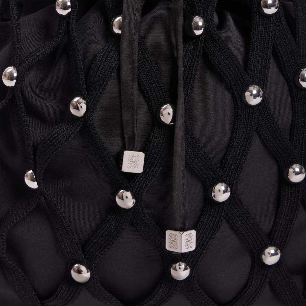 Sac en maille effet filet à studs
