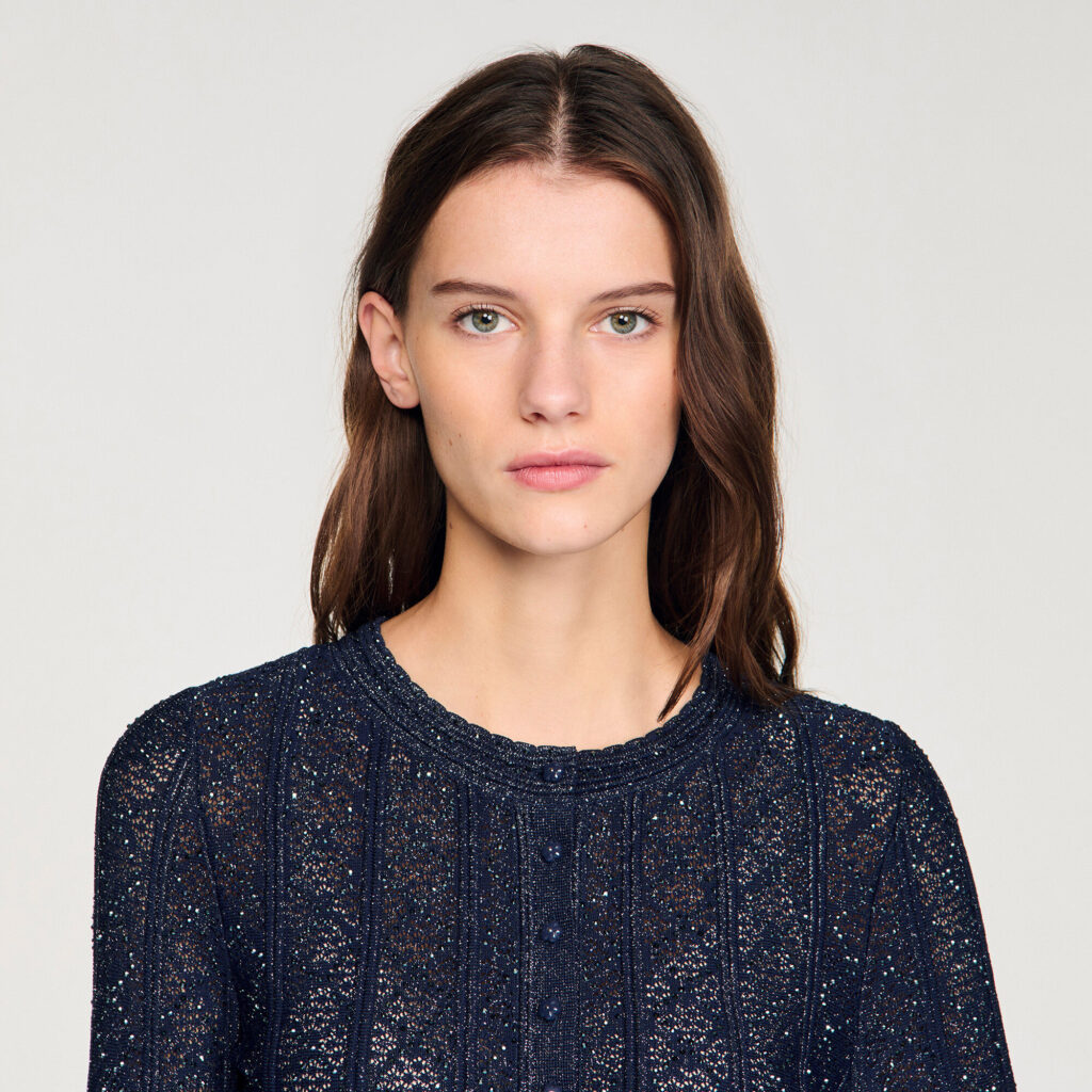 Cardigan court en maille strassée