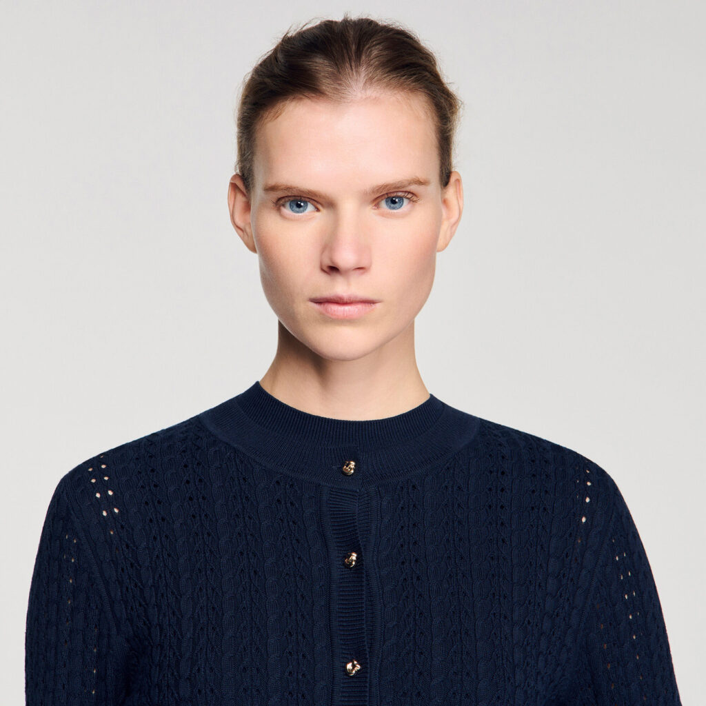 Cardigan court en maille texturée