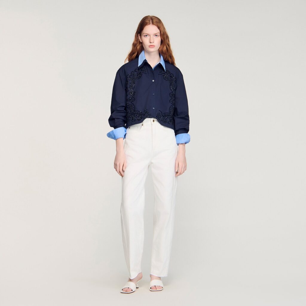 Chemise en coton brodée fleurie