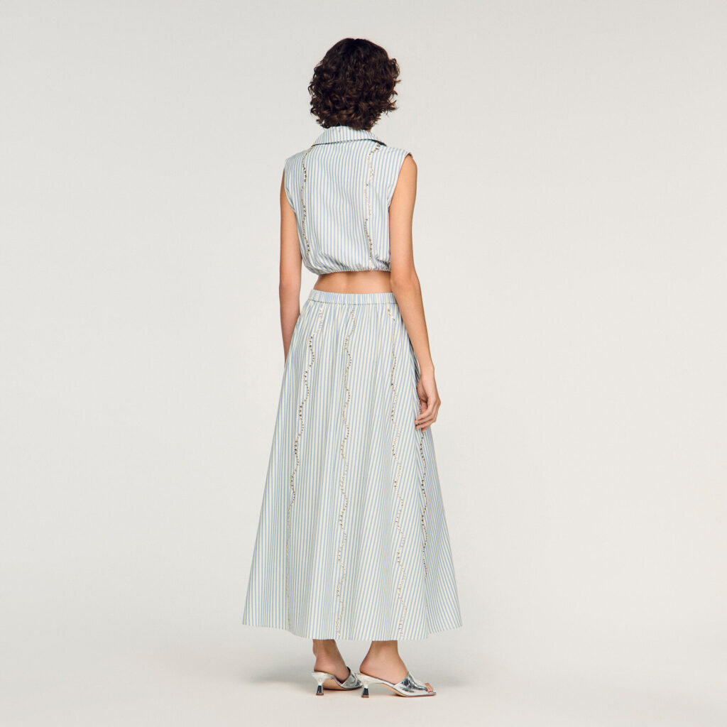 Chemise courte à rayures et strass