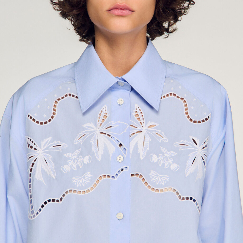 Chemise en coton brodée