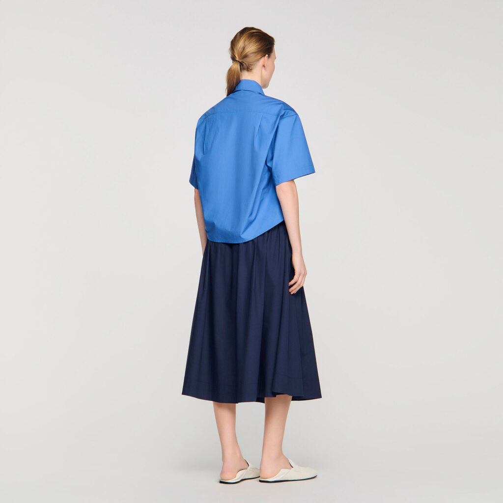 Chemise brodée et perlée