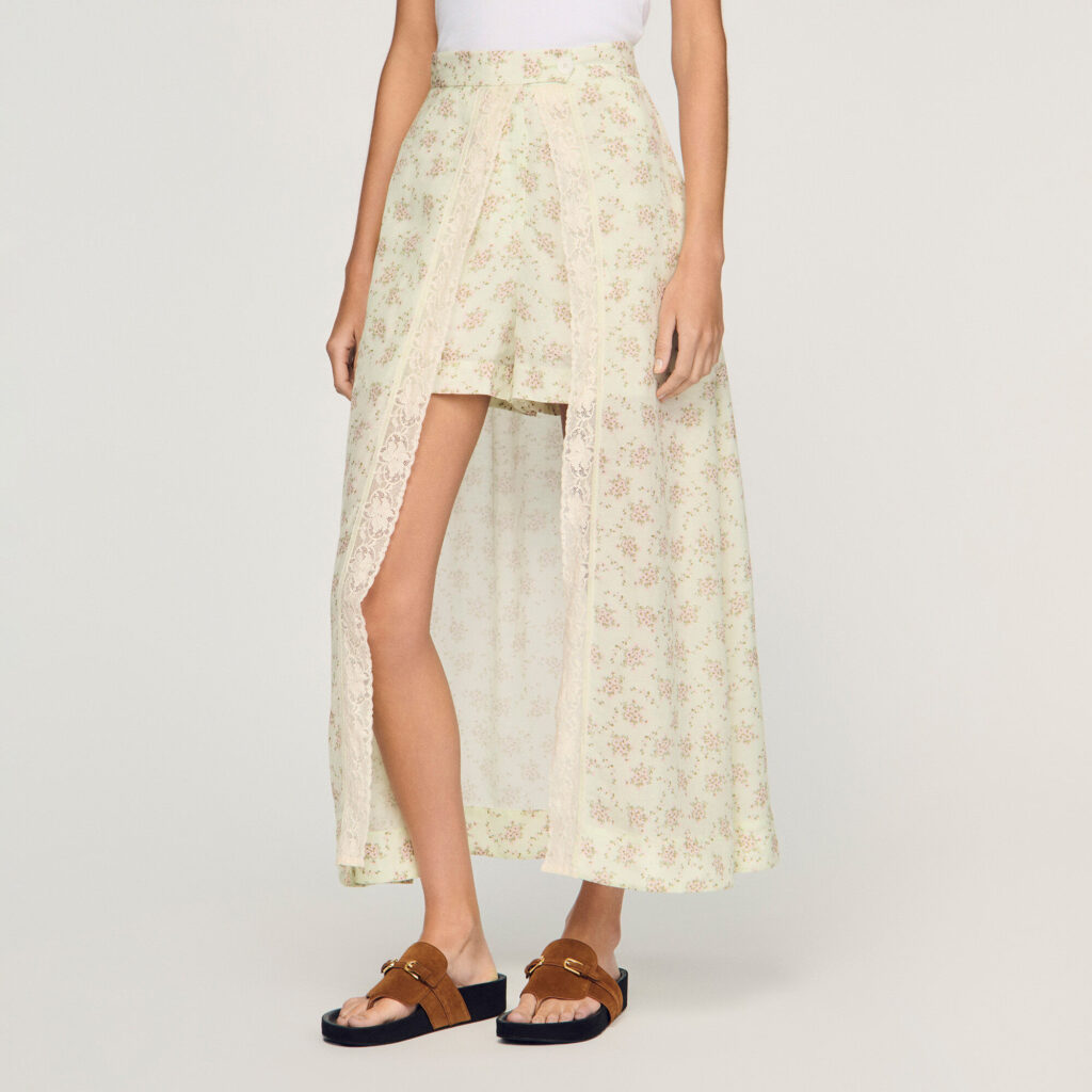 Jupe short longue à imprimé fleurs