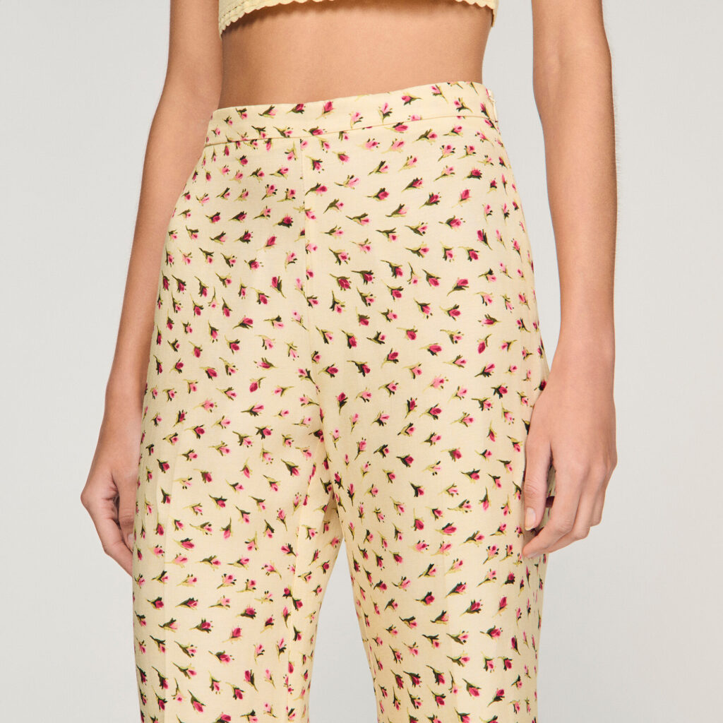 Pantalon à imprimé fleur