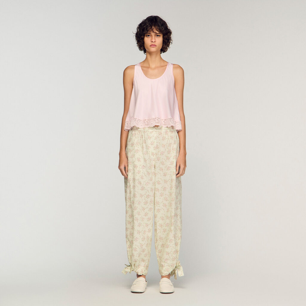 Pantalon large à imprimé fleurs