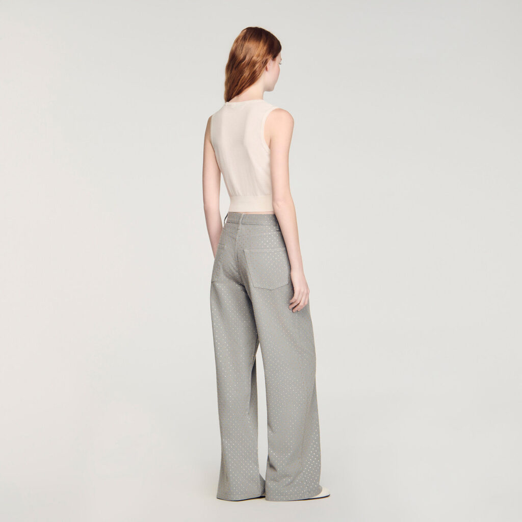 Pull court sans manches en maille