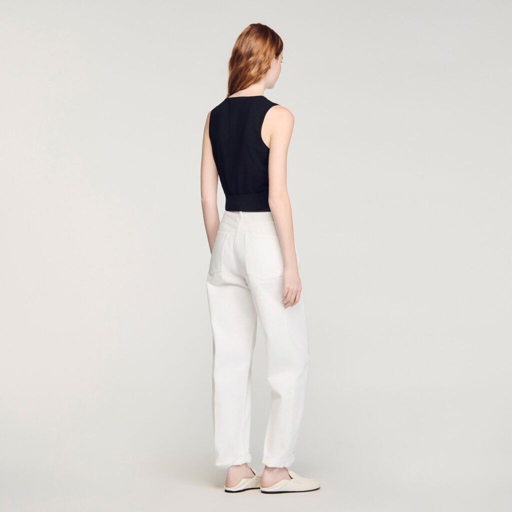 Pull court sans manches en maille