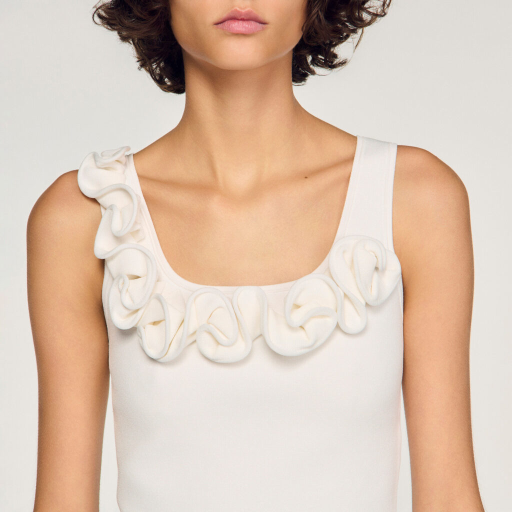 Débardeur court en maille à fleurs