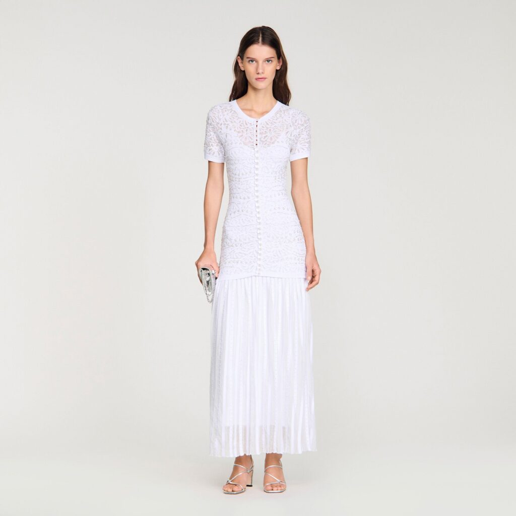 Robe longue en maille perlée