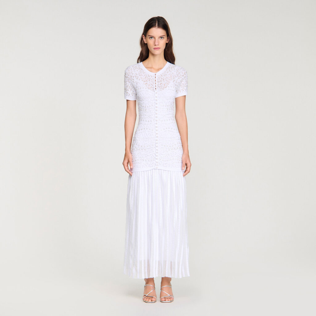 Robe longue en maille perlée