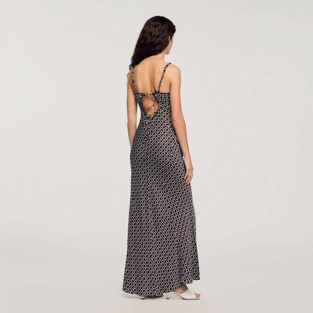 Robe longue esprit lingerie fleur