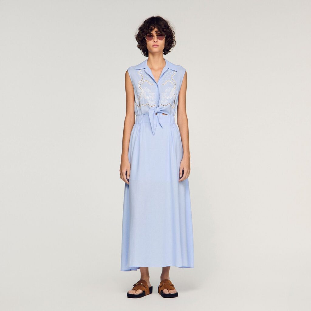 Robe longue en lin brodée