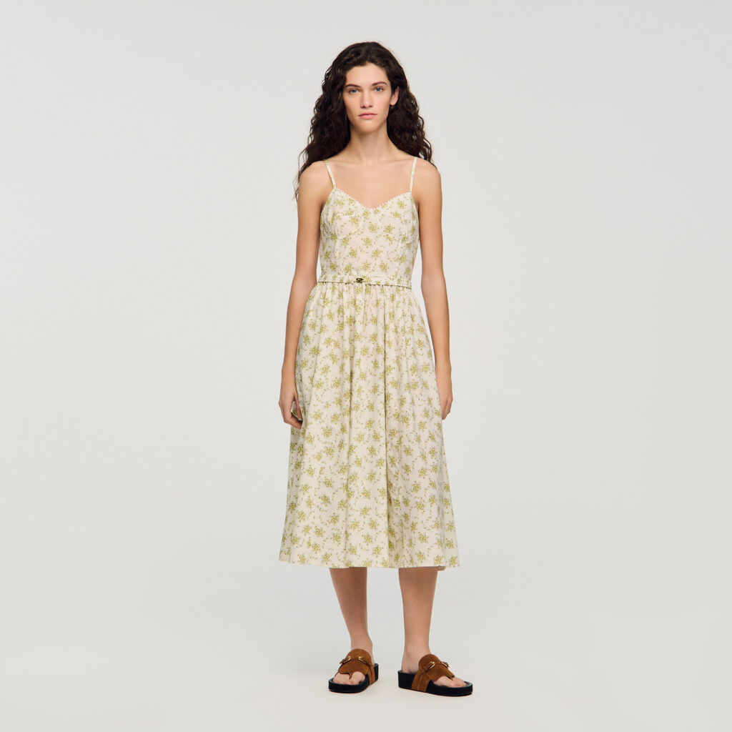 Robe longue fleurie à bretelles