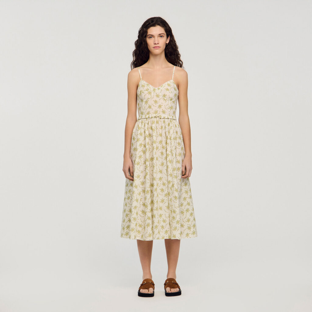 Robe longue fleurie à bretelles
