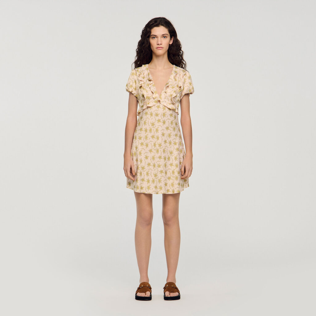 Robe courte à imprimé fleurs