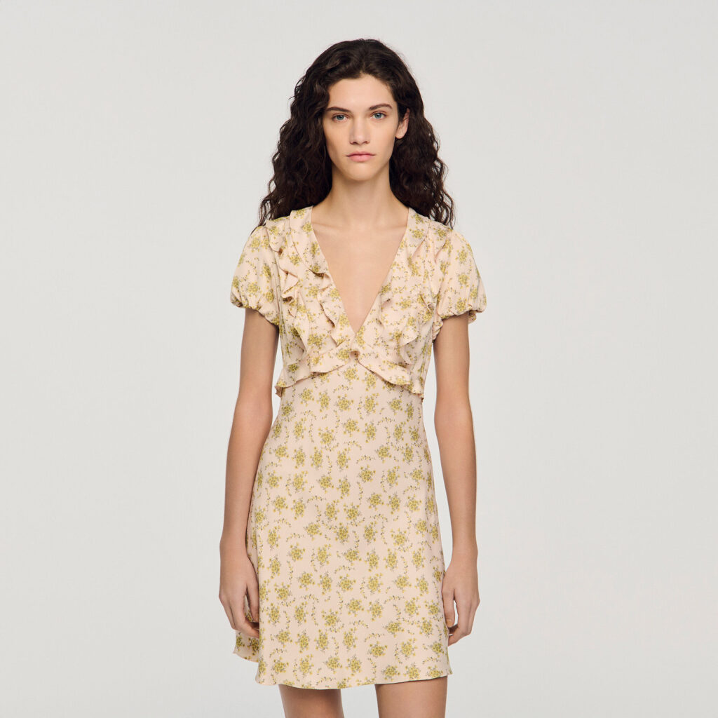 Robe courte à imprimé fleurs