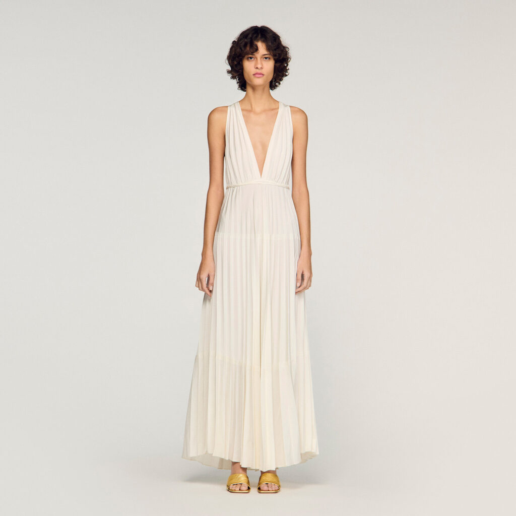Robe longue plissée