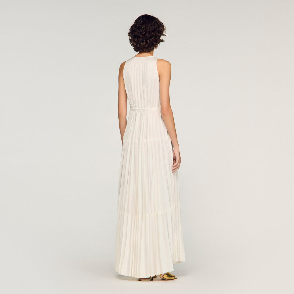 Robe longue plissée
