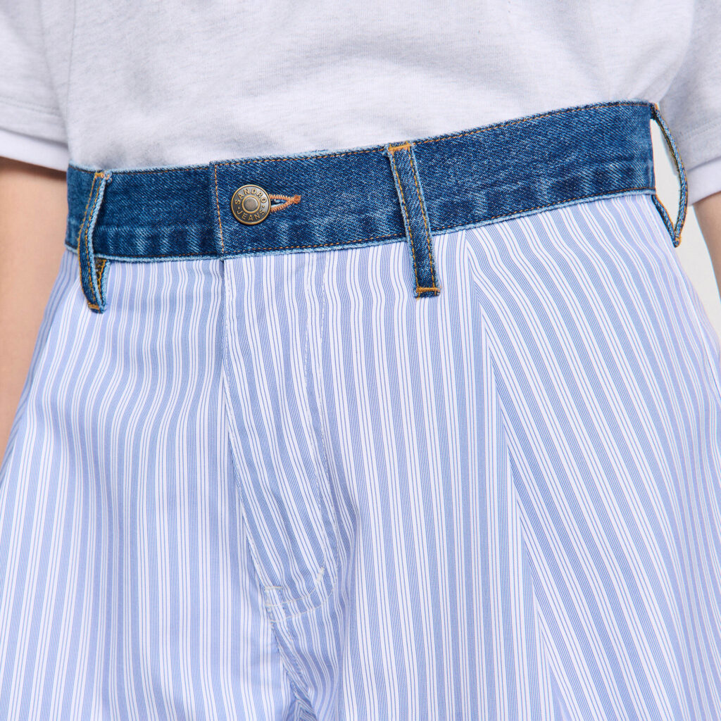 Short rayé à détails denim