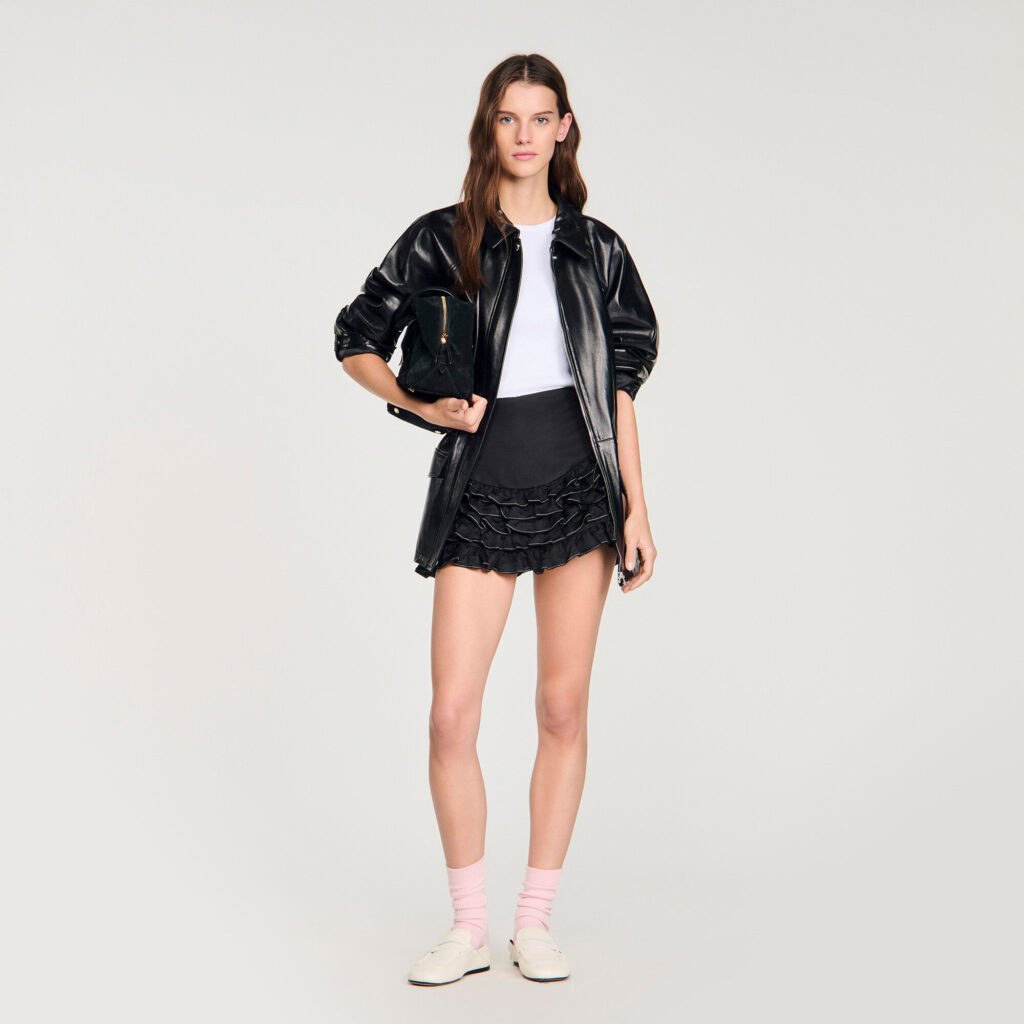 Jupe short à volants surpiqués