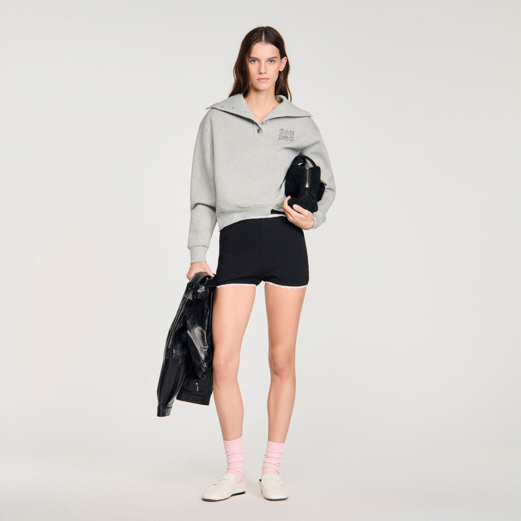 Short en coton côtelé perlé brodé