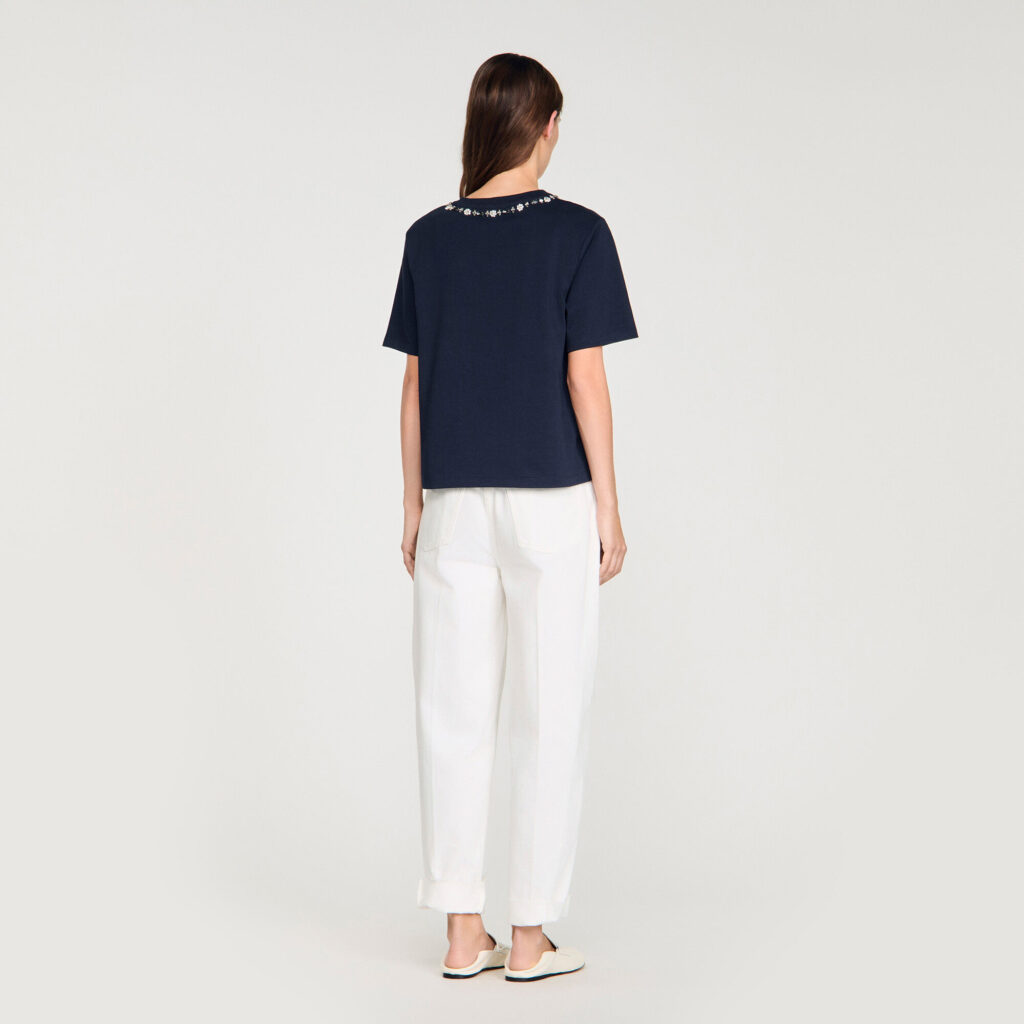 T-shirt ajouré strassé