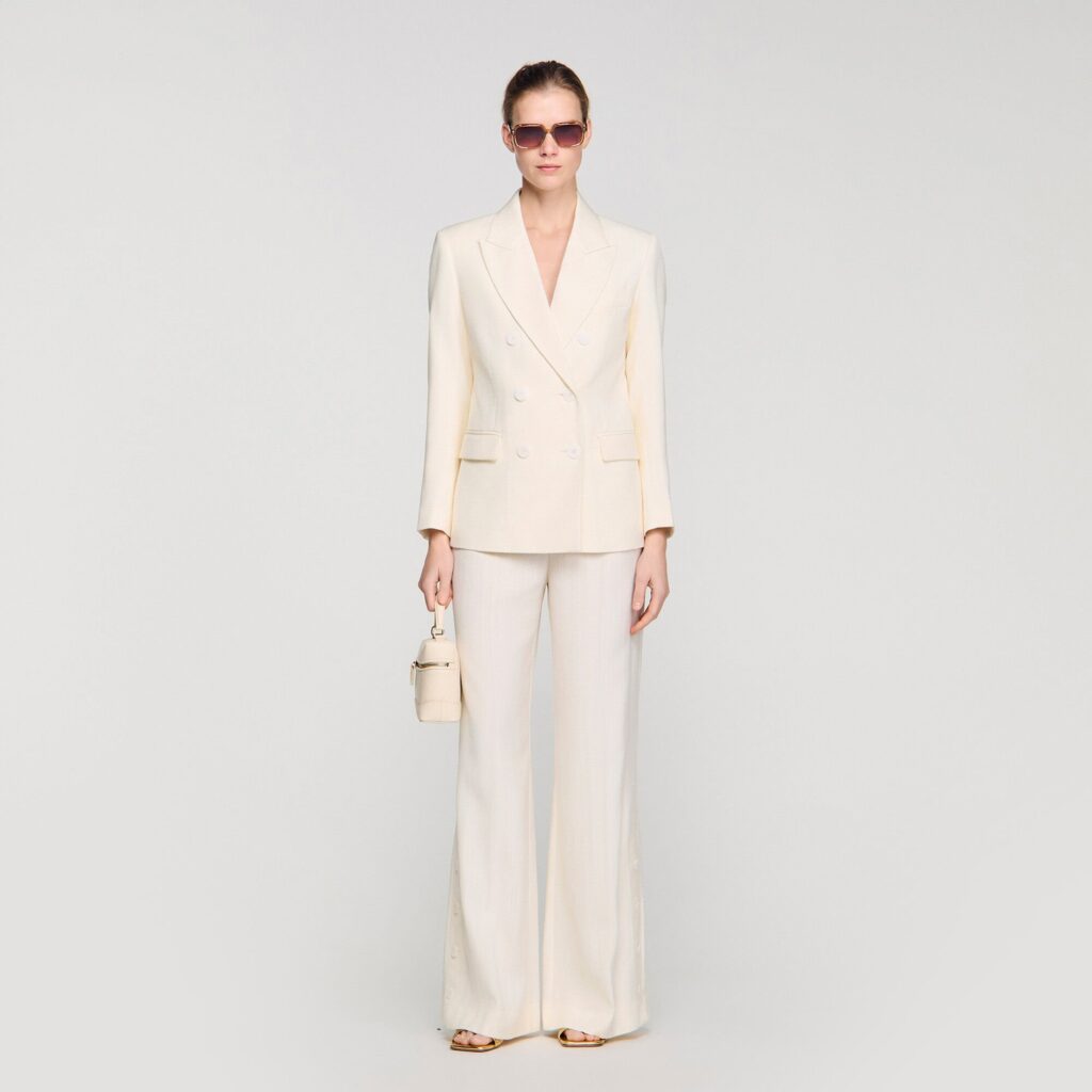 Veste de tailleur croisée