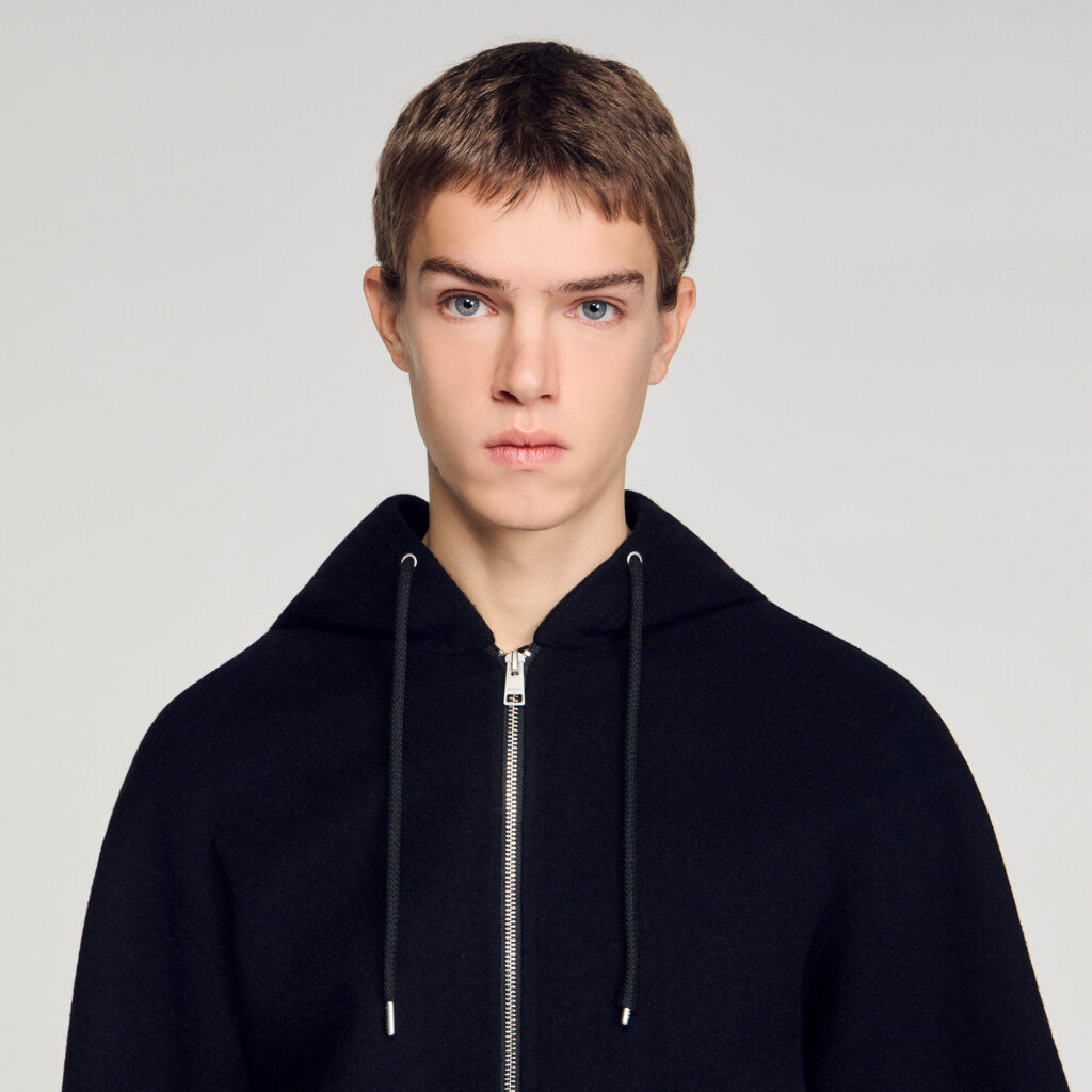 Blouson en laine à capuche zippé