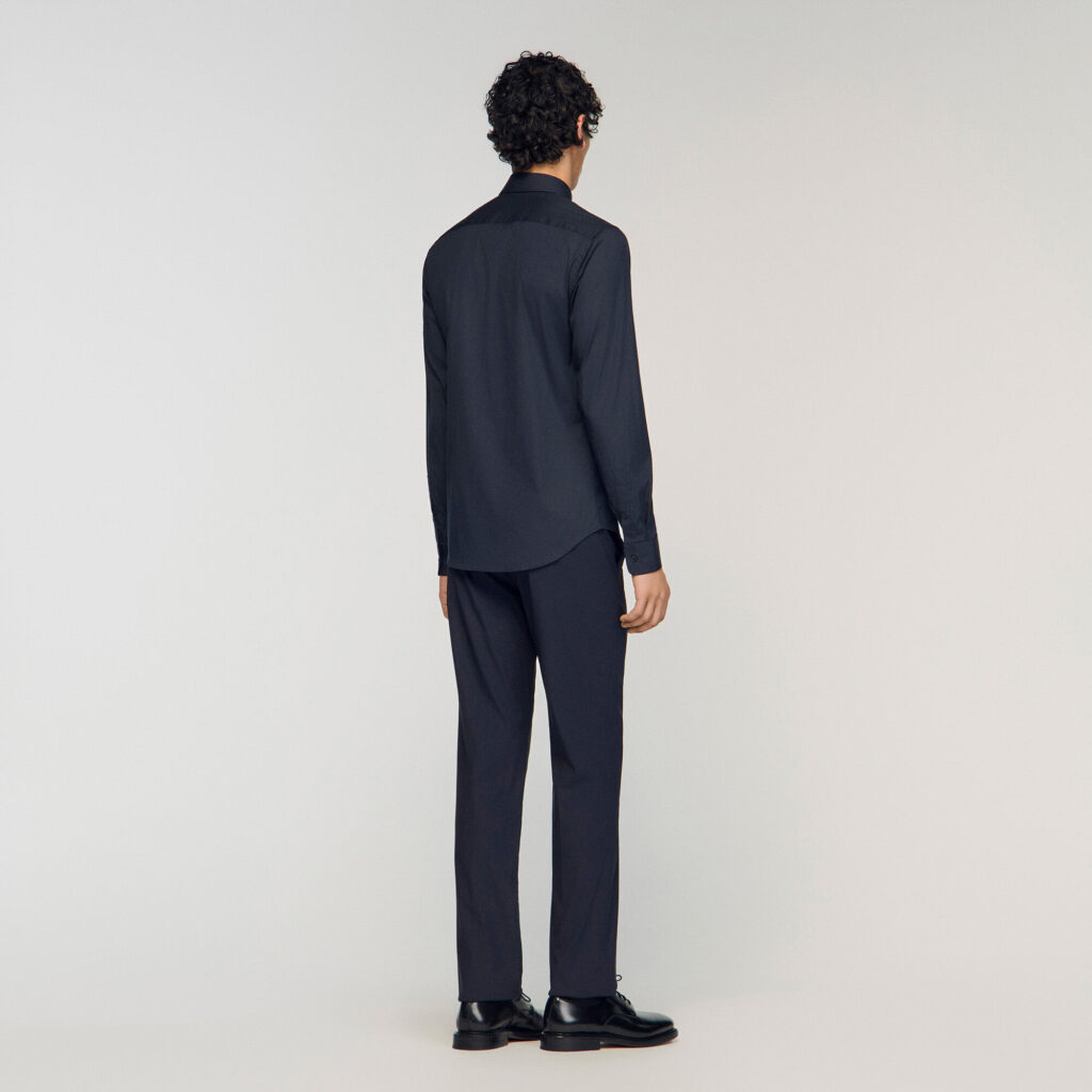 Chemise ajustée en coton stretch