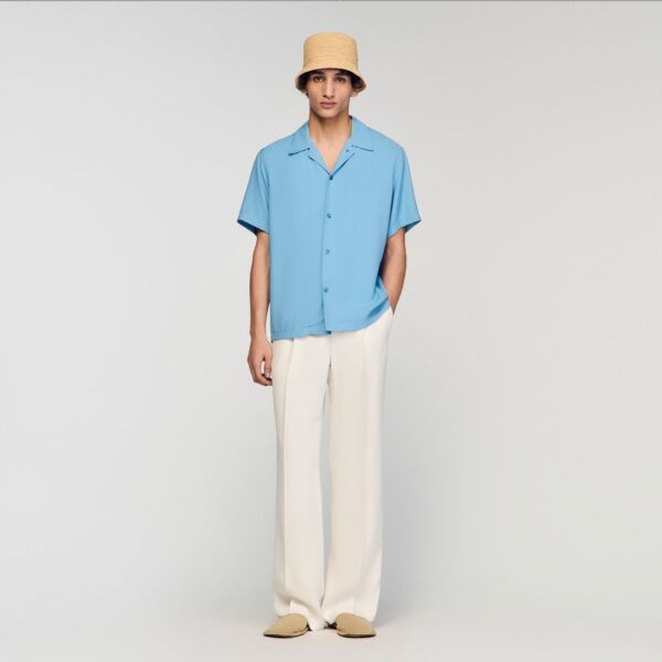 Chemise fluide à col requin