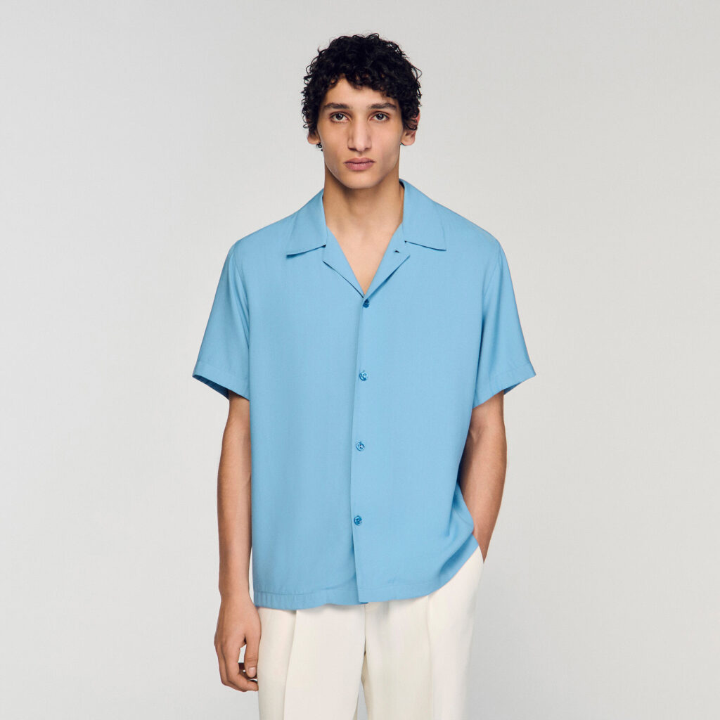 Chemise fluide à col requin