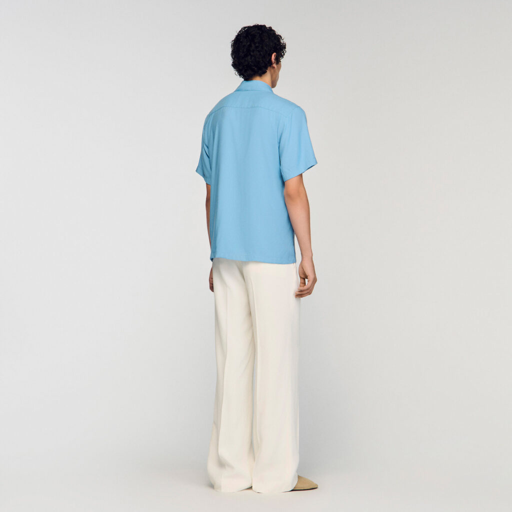 Chemise fluide à col requin