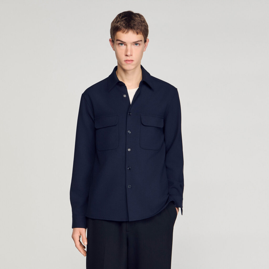 Chemise à poches plaquées