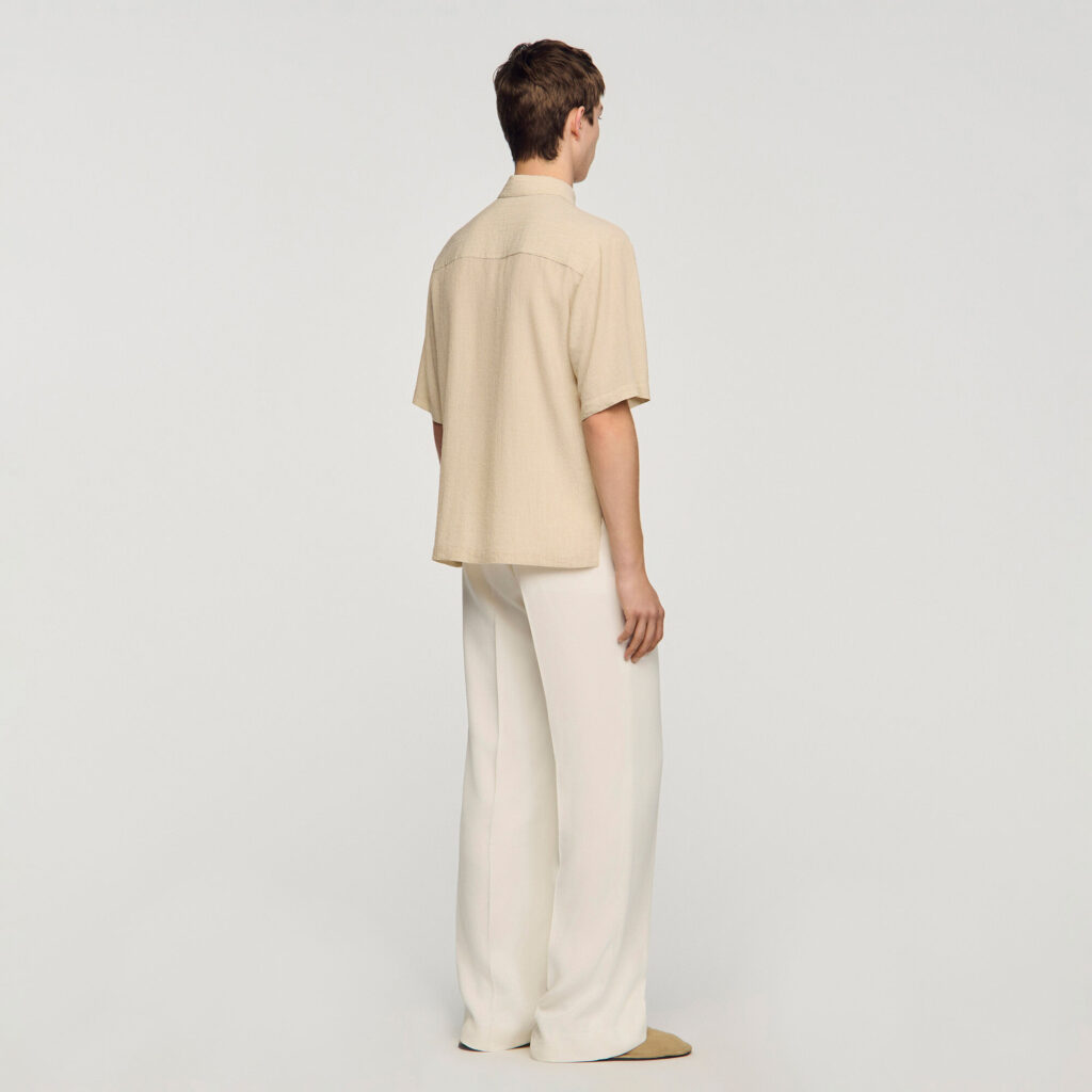 Chemise effet plissé à col requin