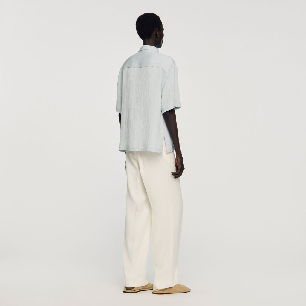 Chemise effet plissé à col requin