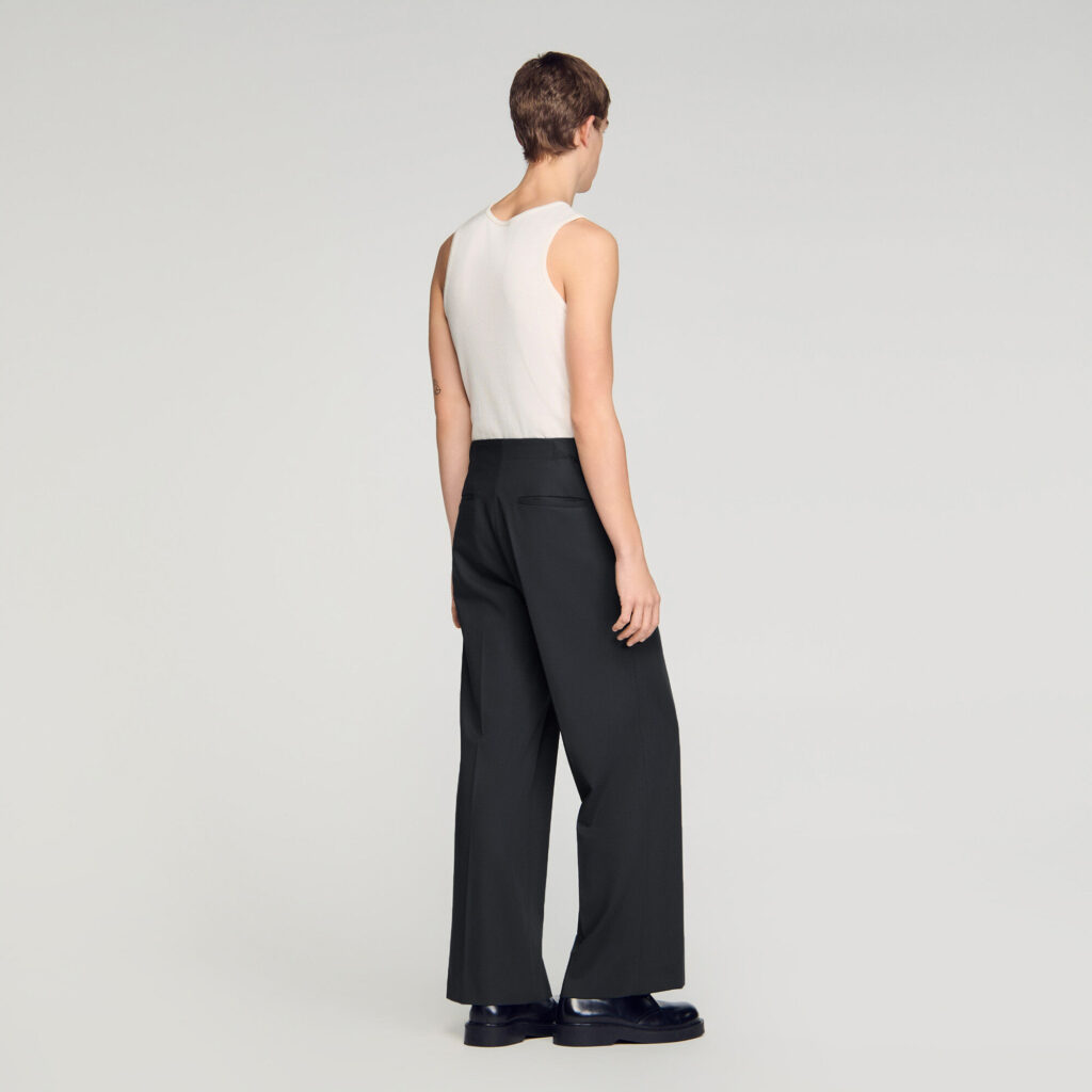 Pantalon large en laine à boucles