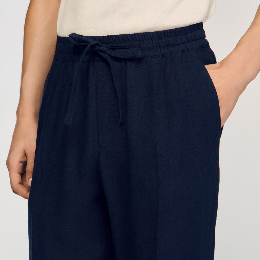 Pantalon droit en lin élastiqué
