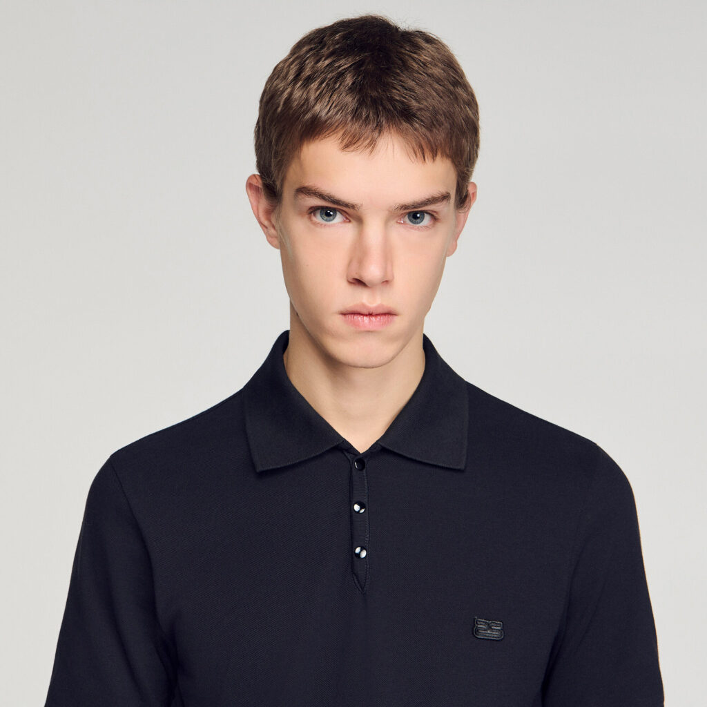 Polo à logo
