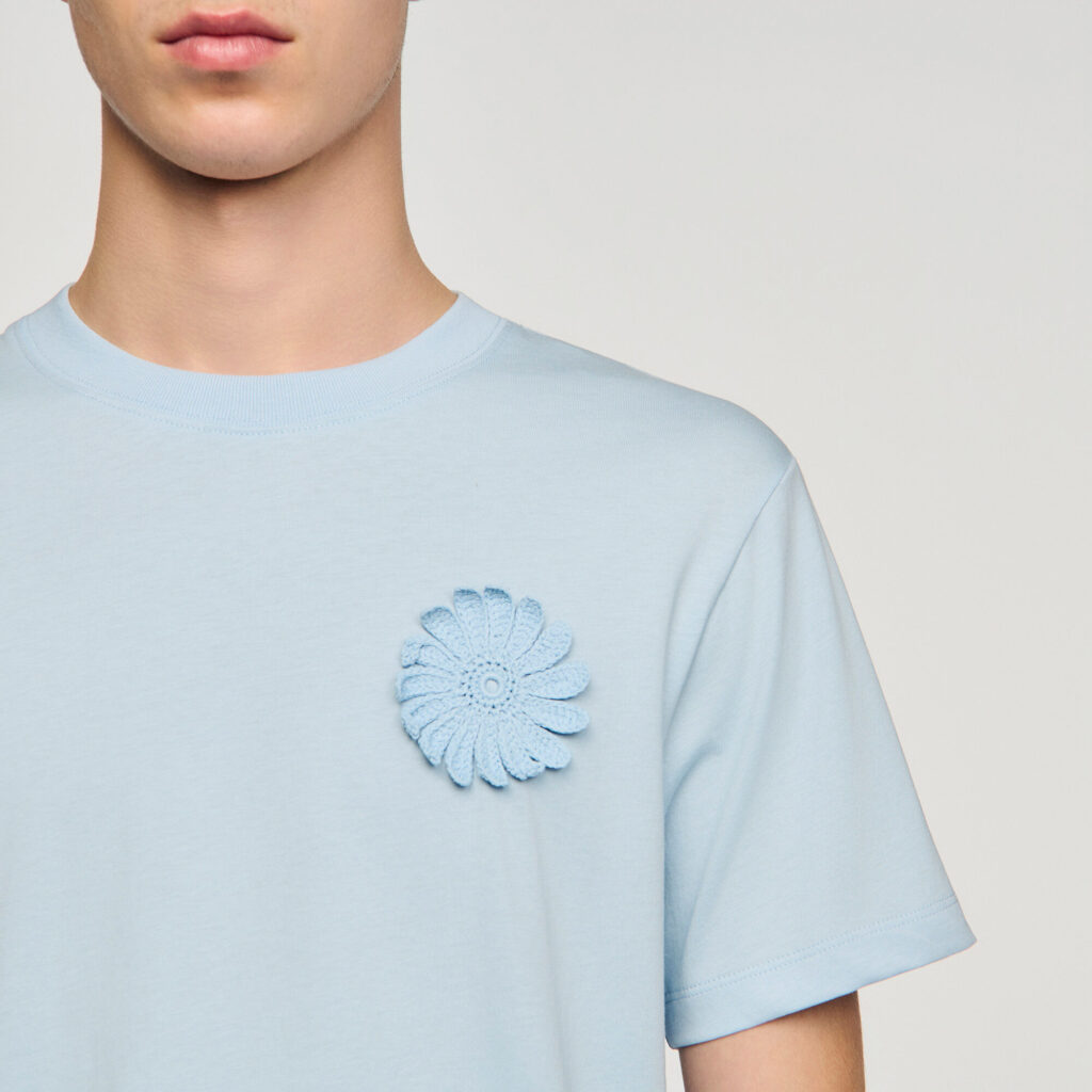 T-shirt en coton à fleur crochet